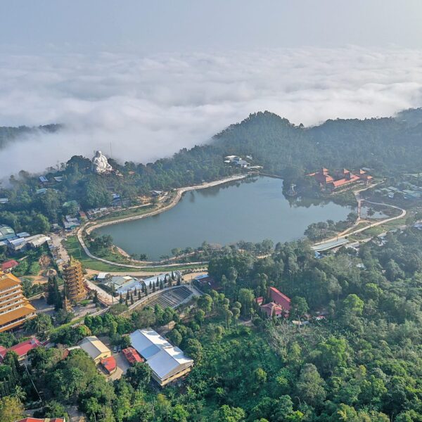 Hành Hương Chùa Bà Châu Đốc - Núi Cấm 1n1đ từ Cà Mau - Bạc Liêu - Sóc Trăng (xe giường nằm)